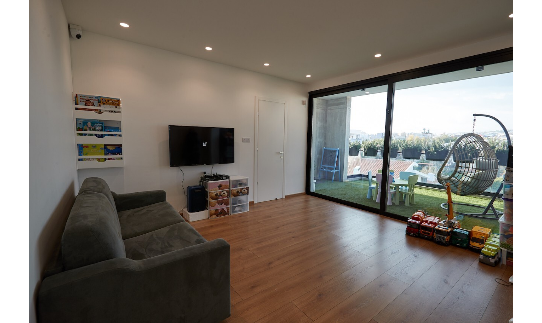 section hero slider slide background