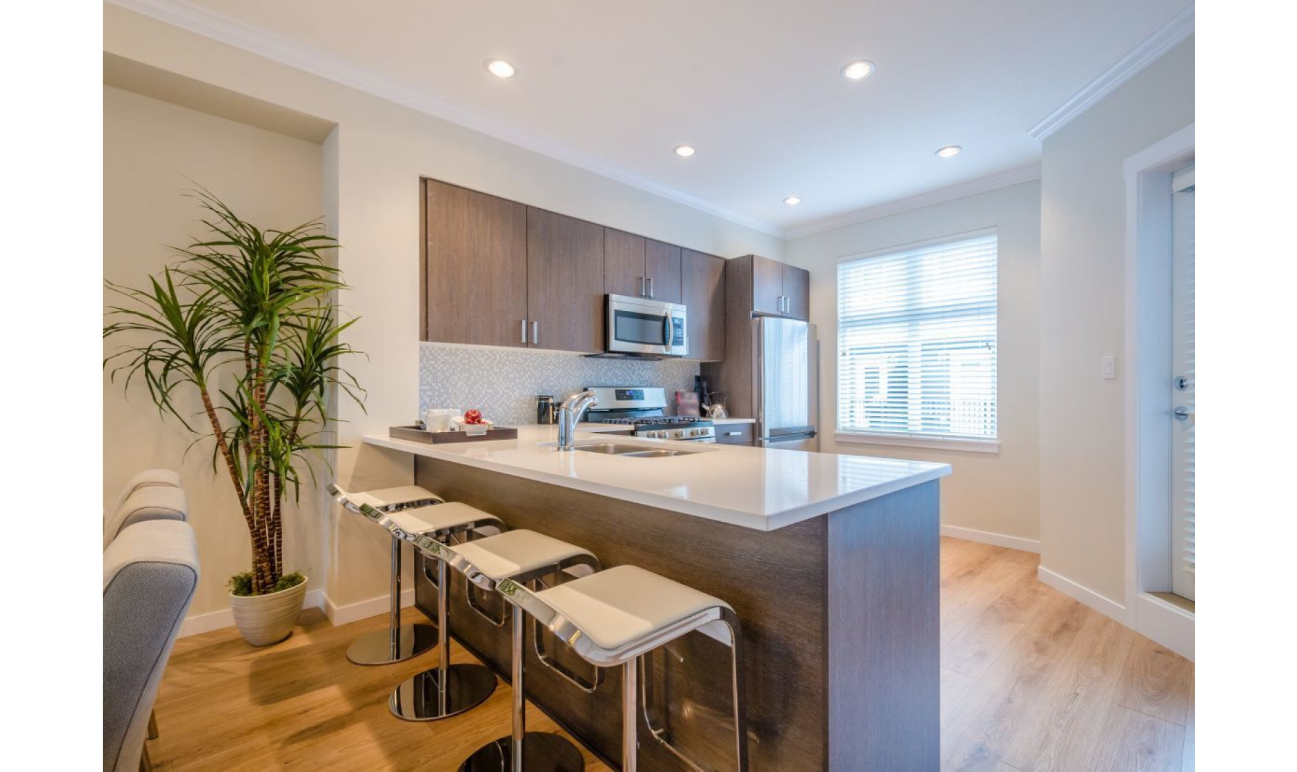 section hero slider slide background