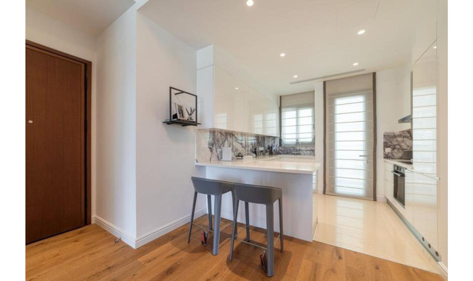 section hero slider slide background