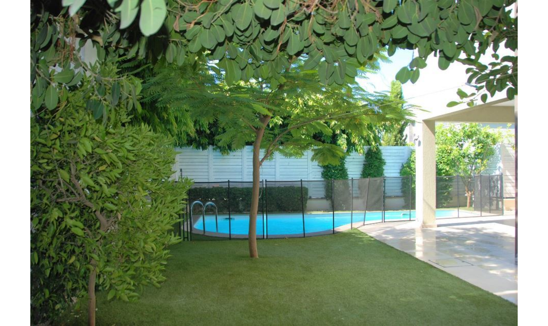 section hero slider slide background