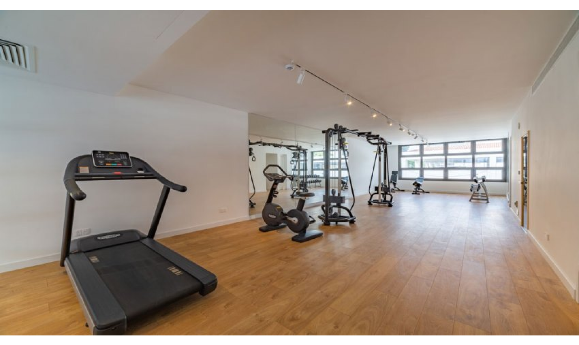 section hero slider slide background