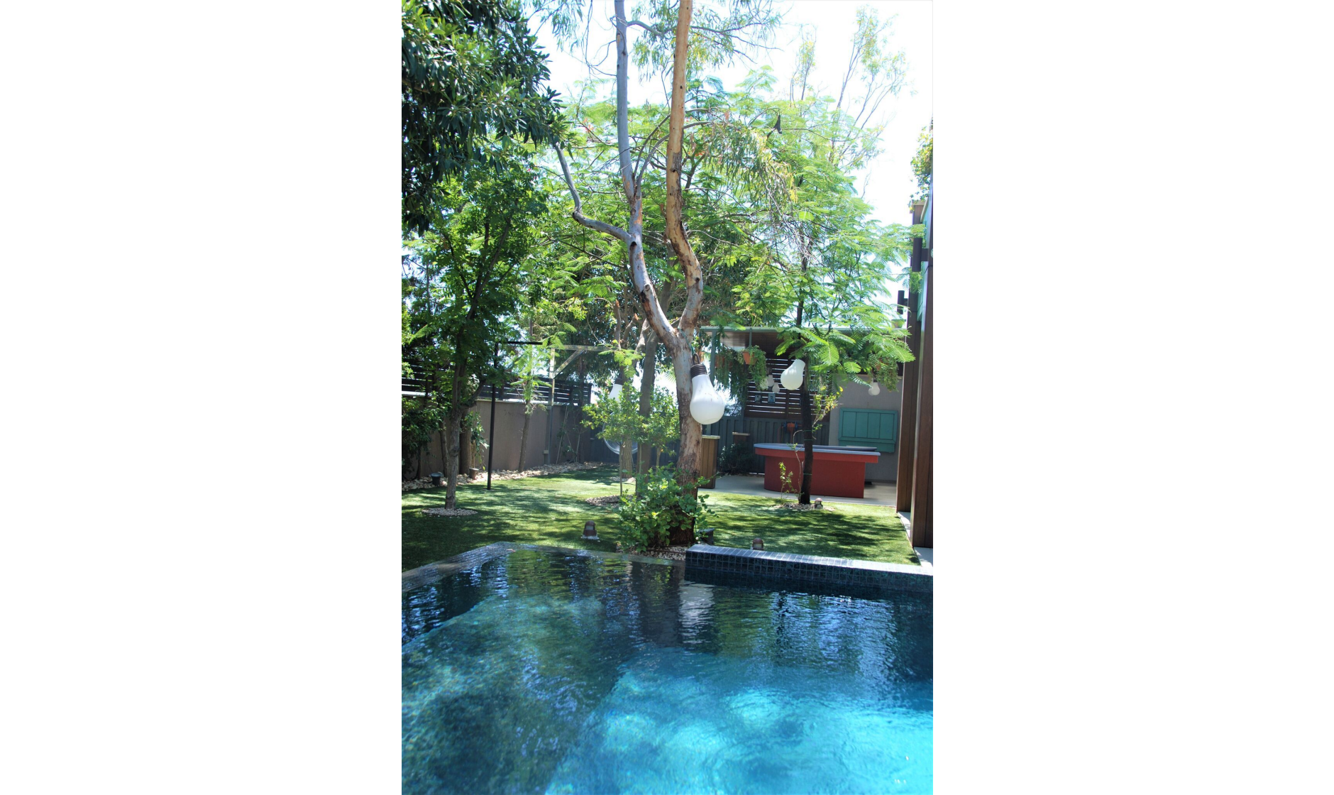 section hero slider slide background