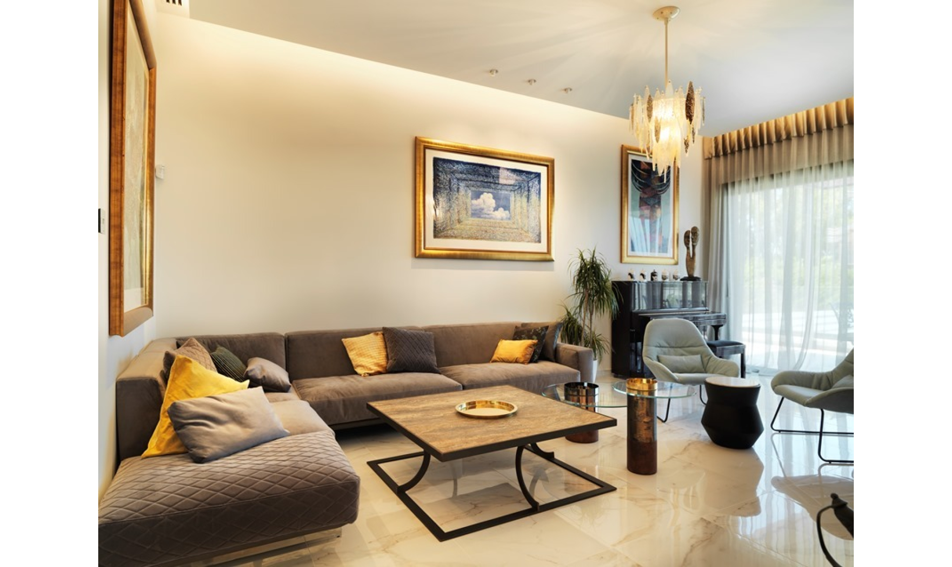 section hero slider slide background