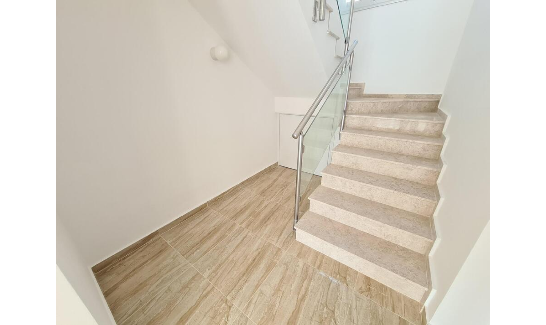 section hero slider slide background