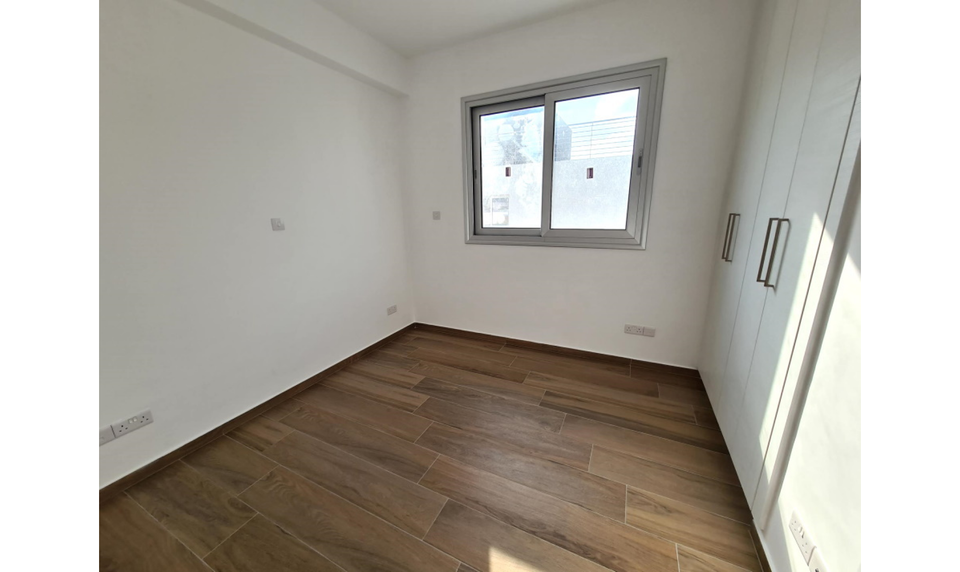 section hero slider slide background