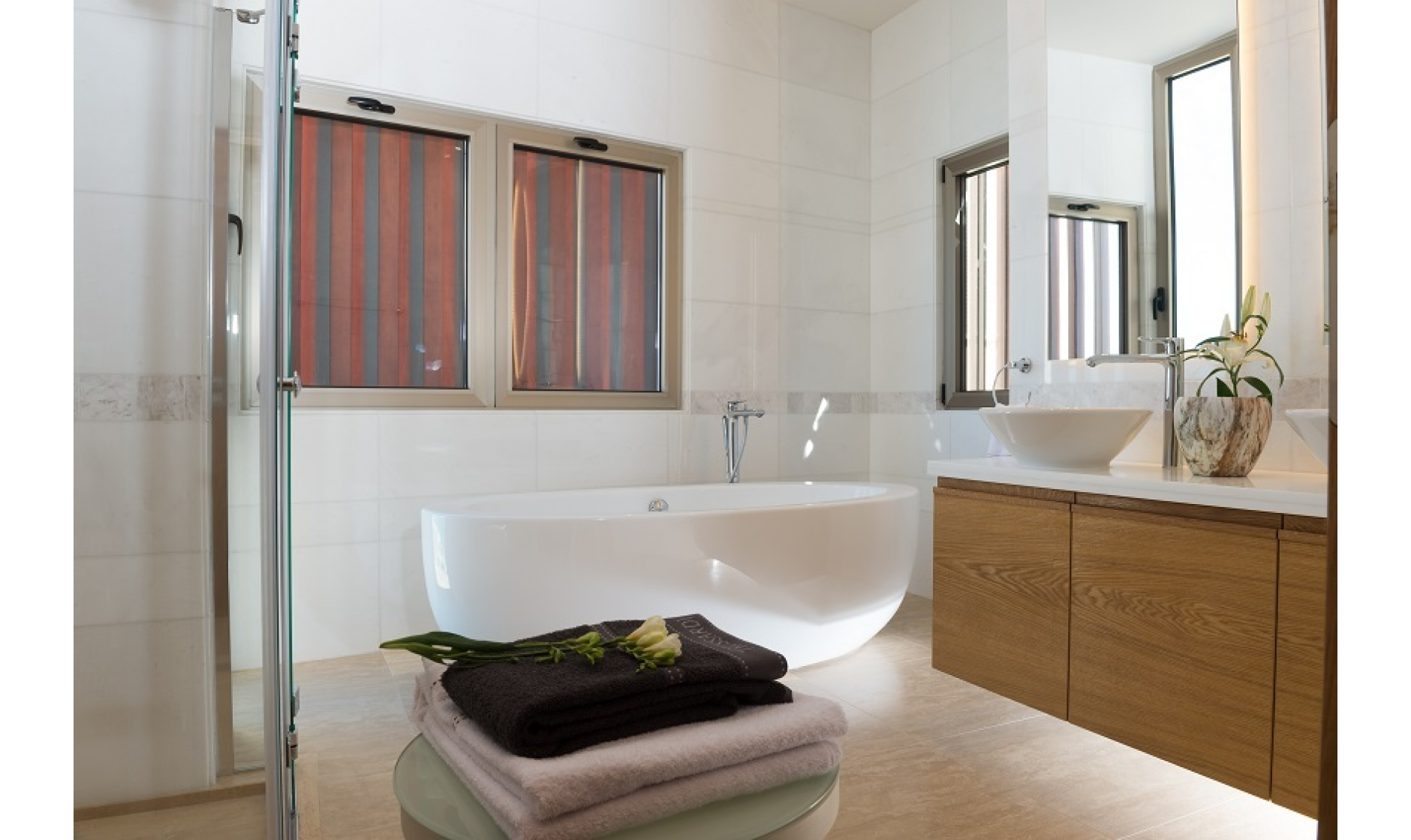 section hero slider slide background