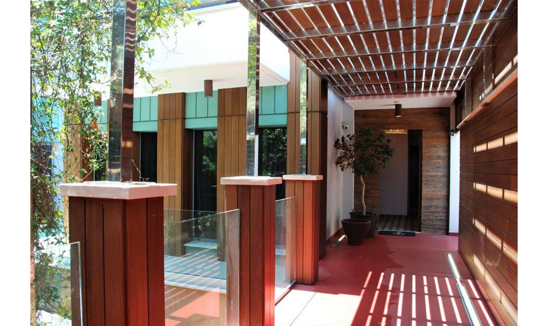 section hero slider slide background