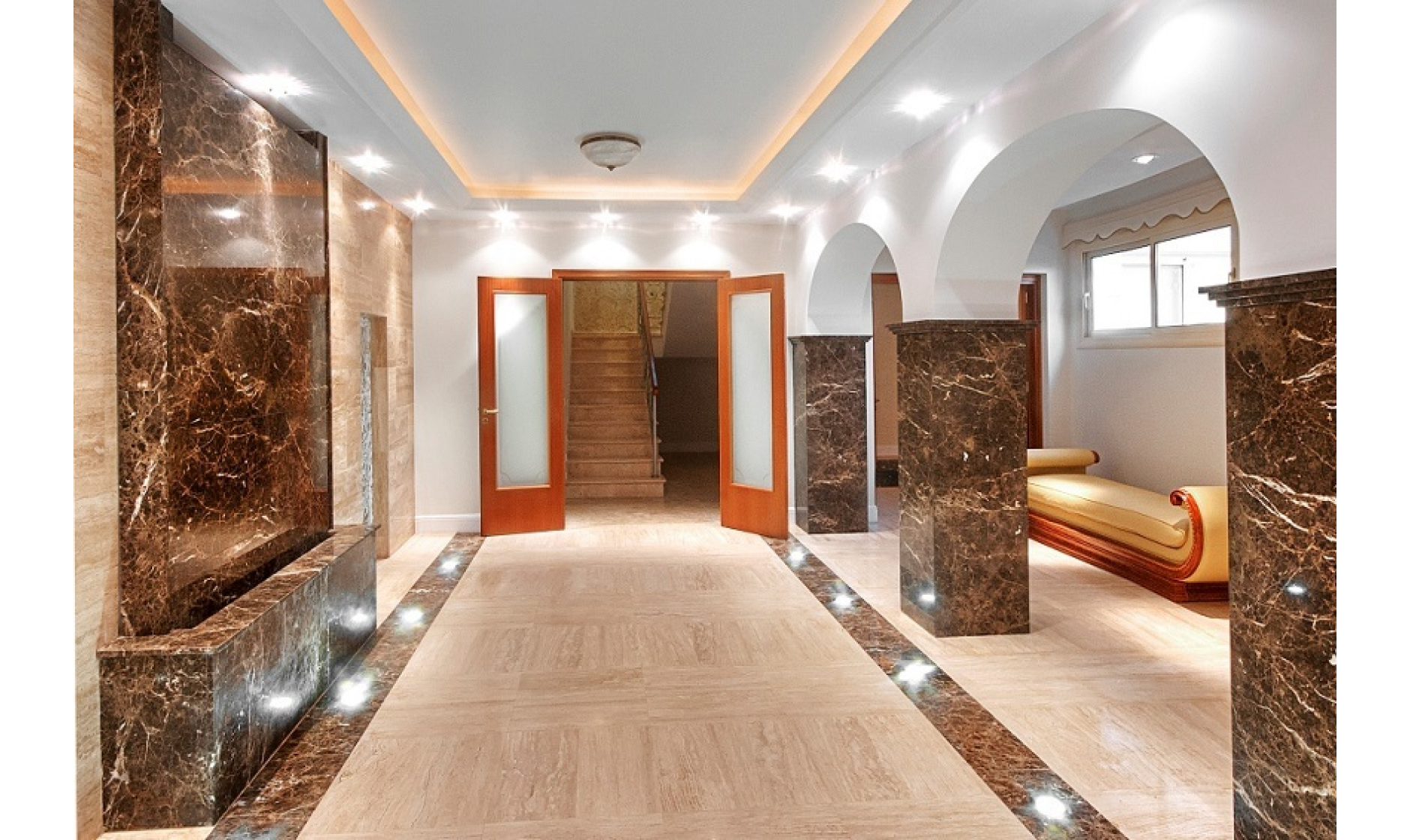 section hero slider slide background