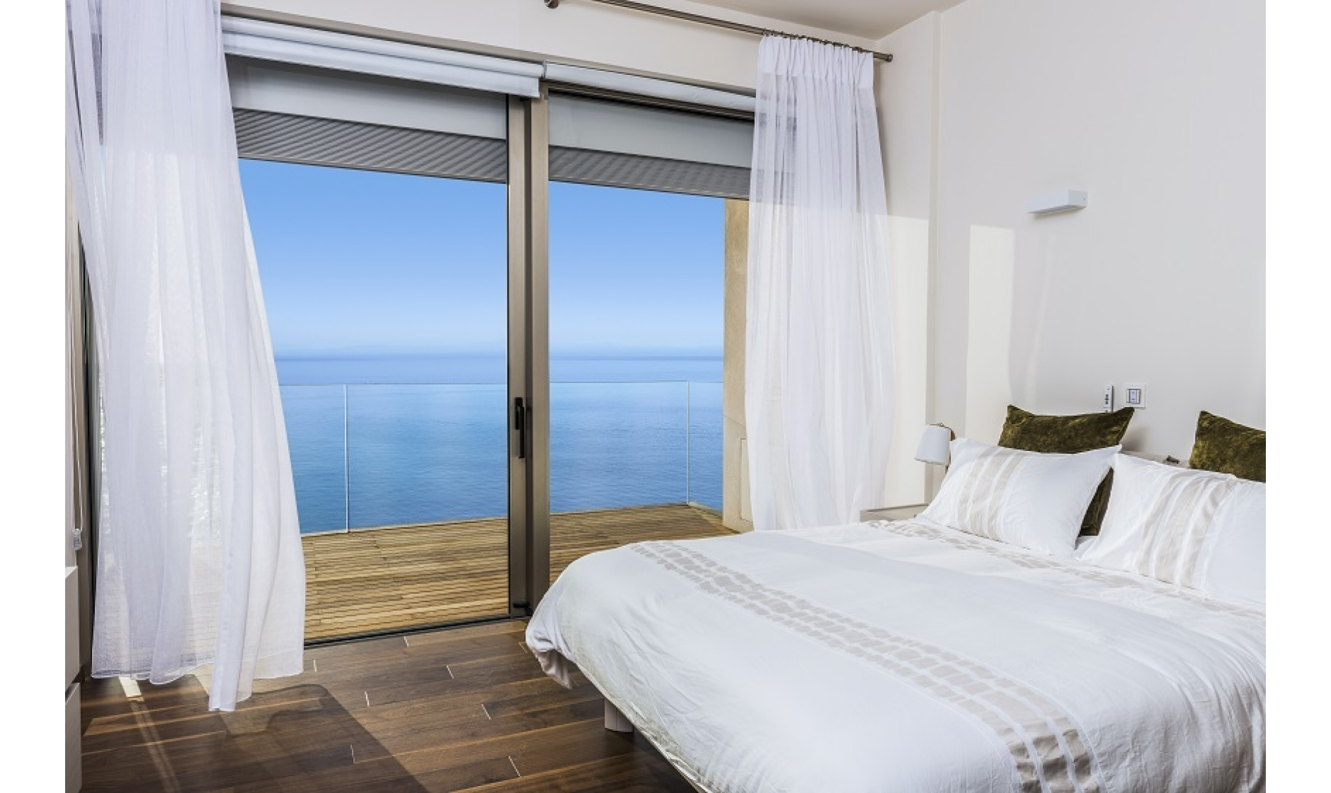 section hero slider slide background