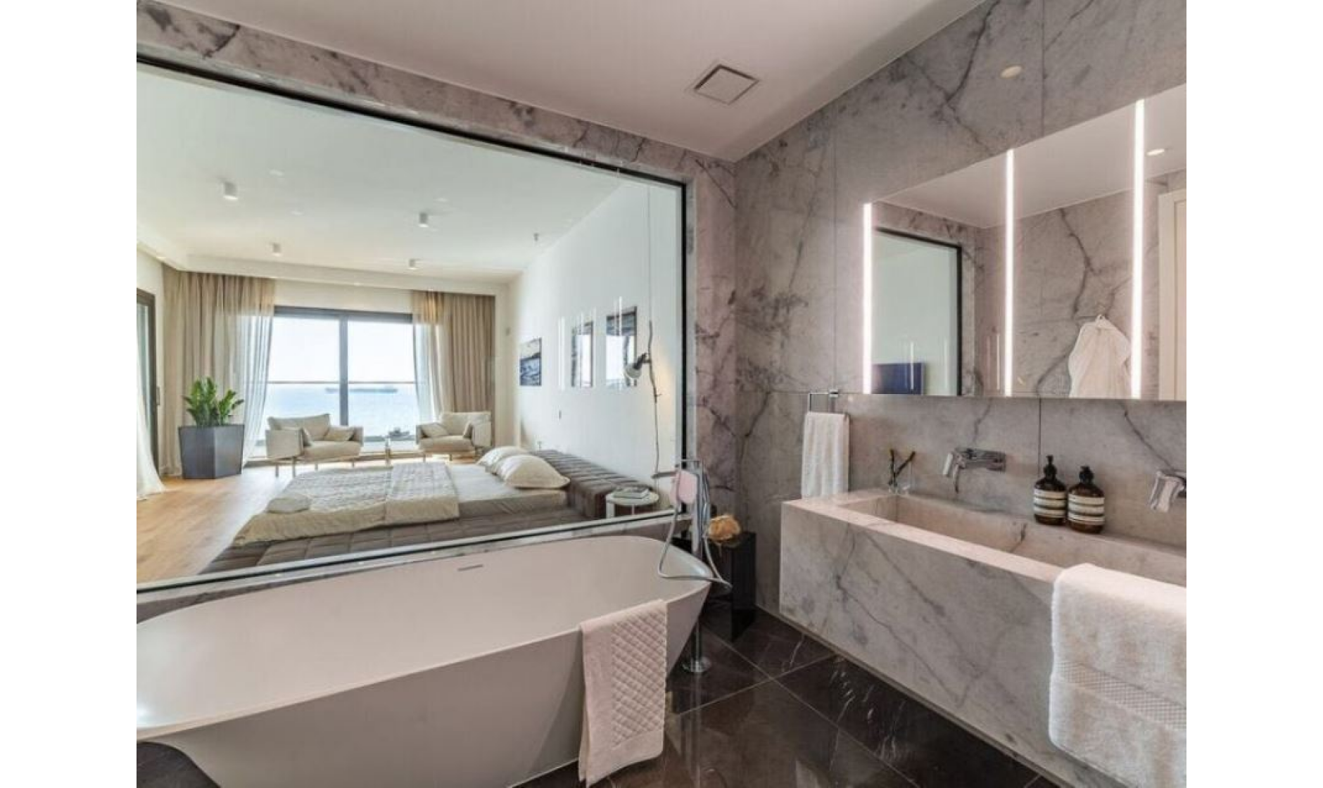 section hero slider slide background