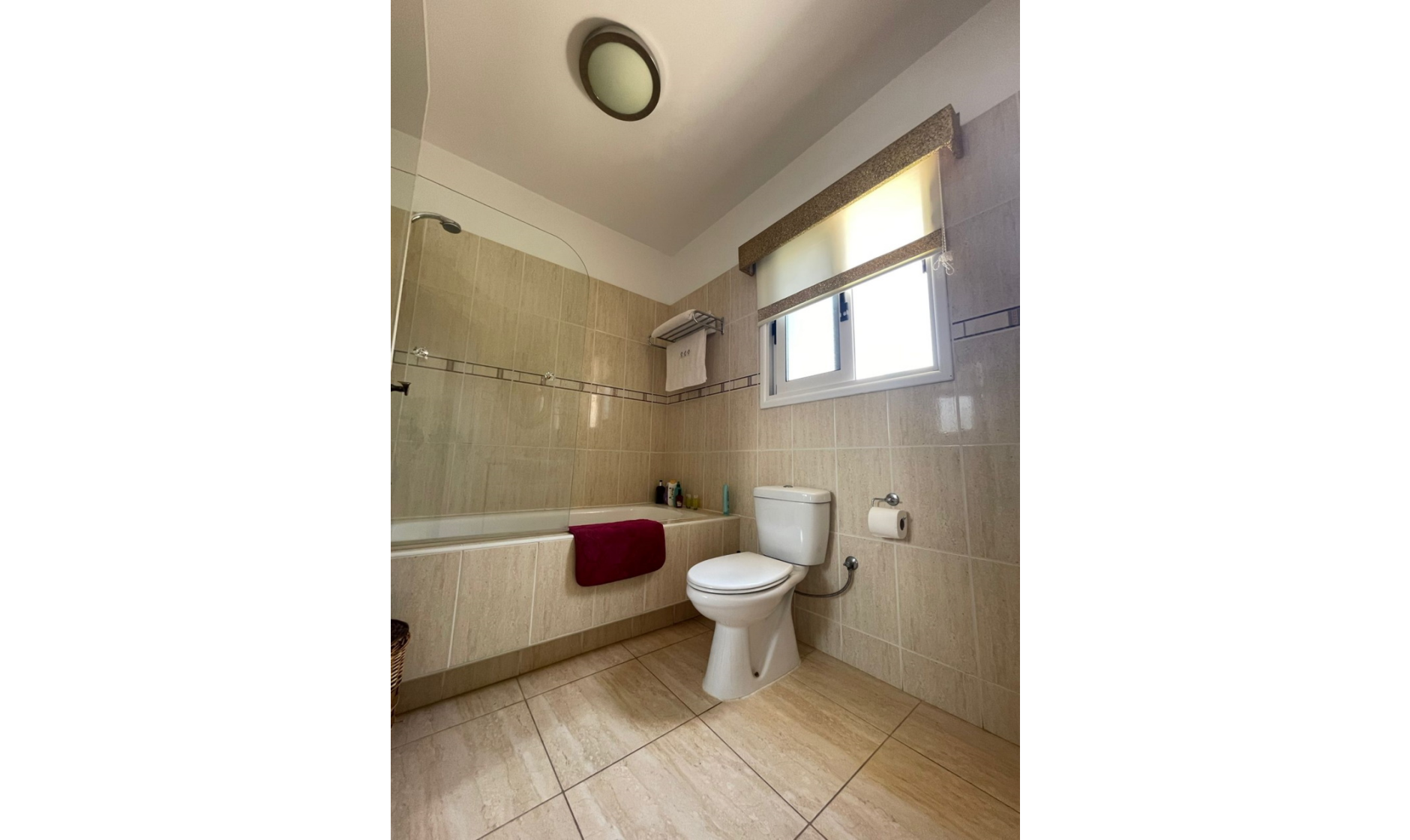 section hero slider slide background