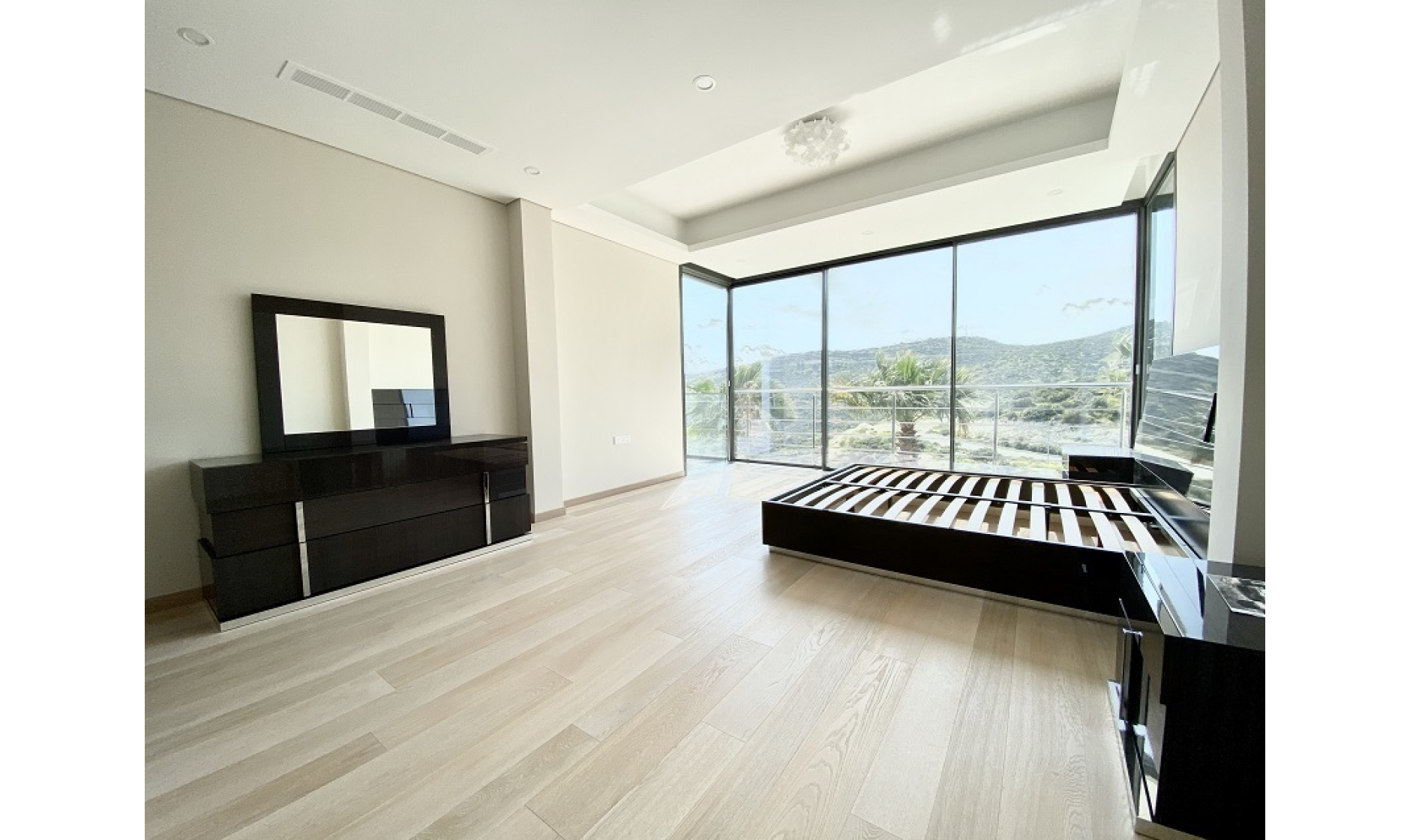 section hero slider slide background