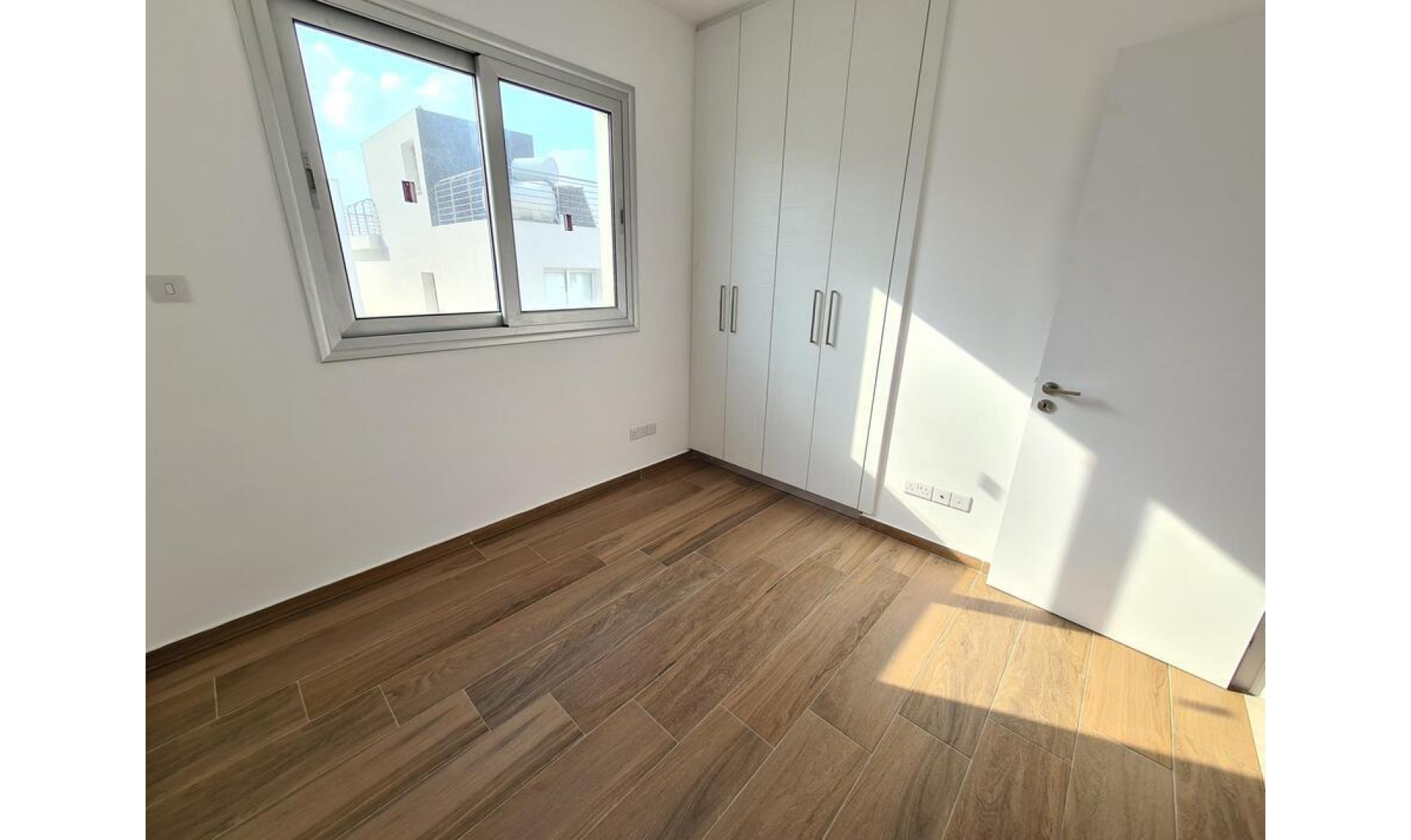 section hero slider slide background