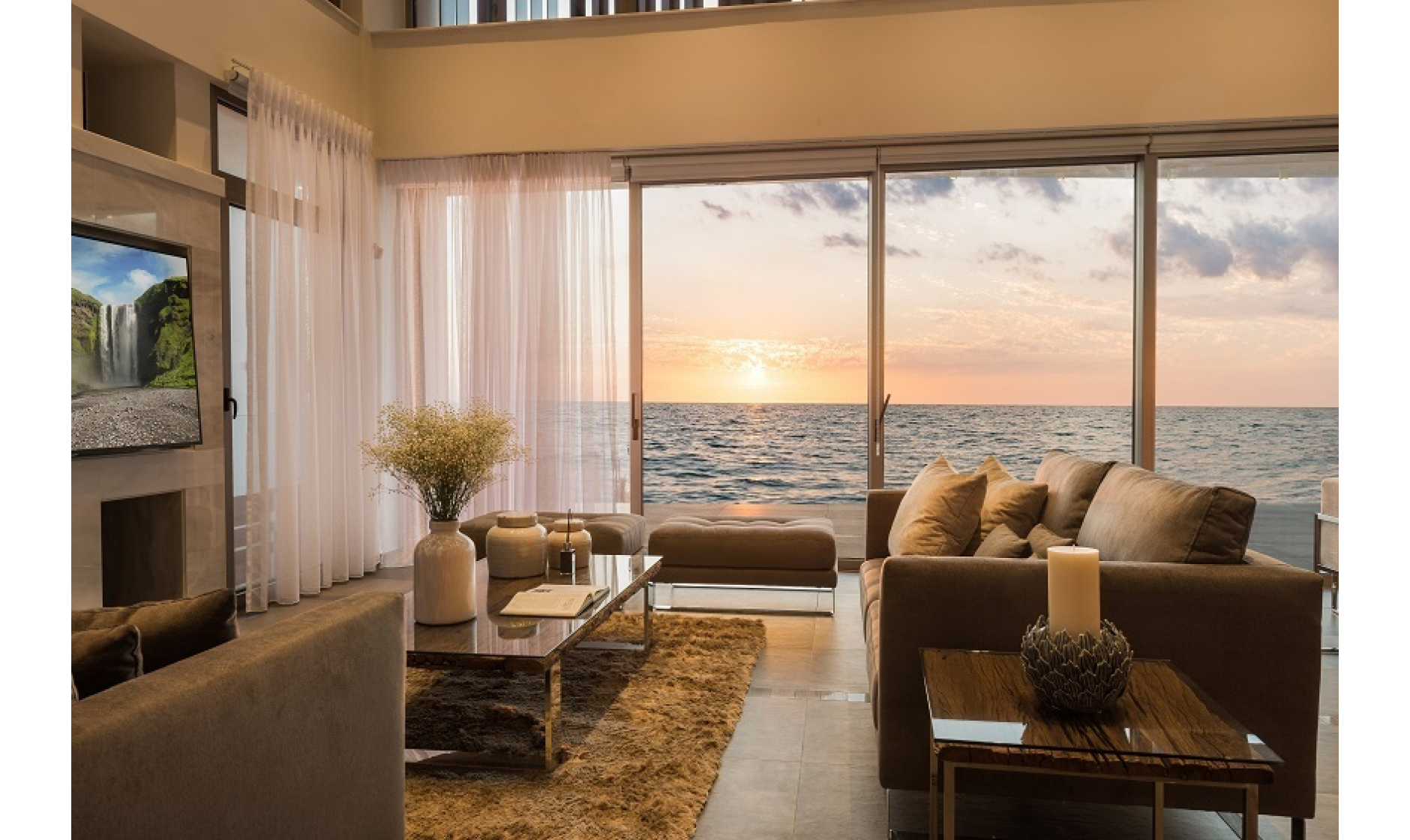 section hero slider slide background