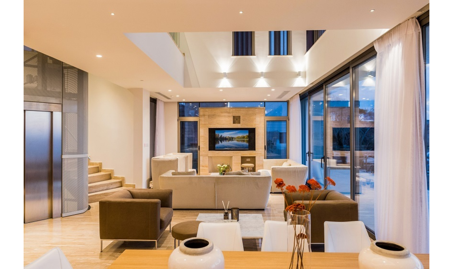 section hero slider slide background