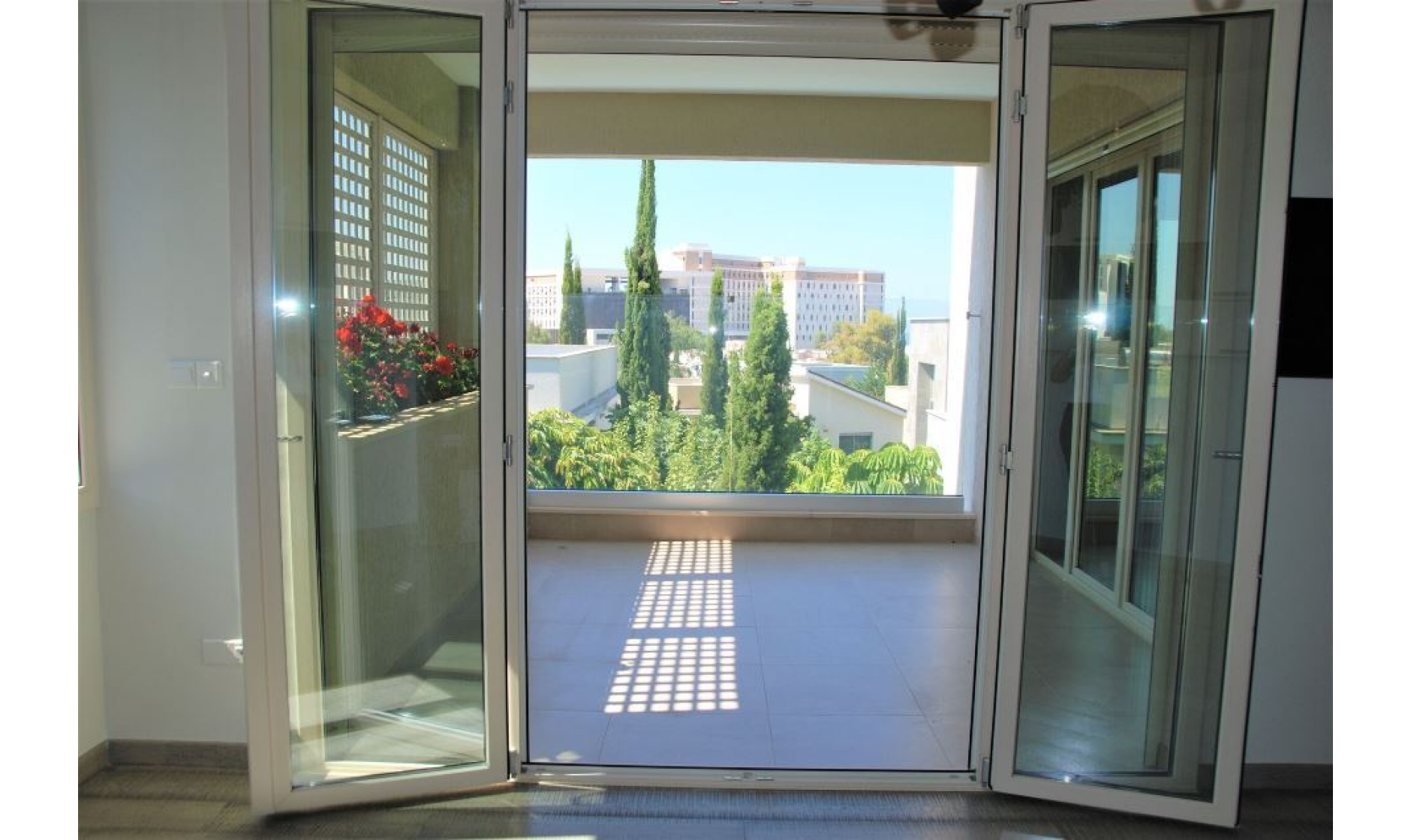 section hero slider slide background