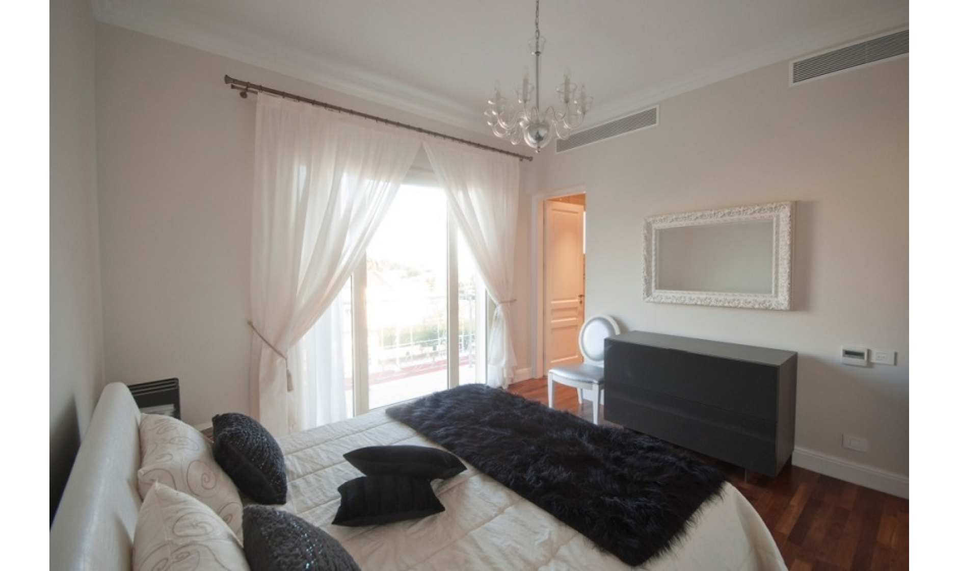 section hero slider slide background