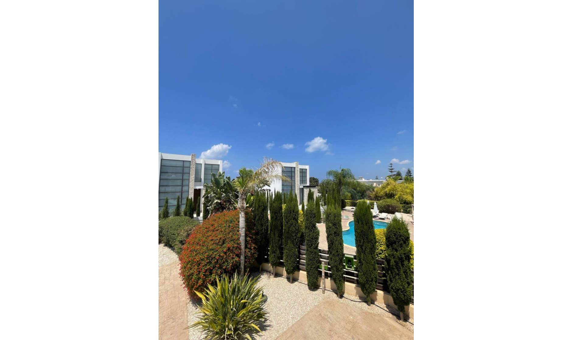 section hero slider slide background