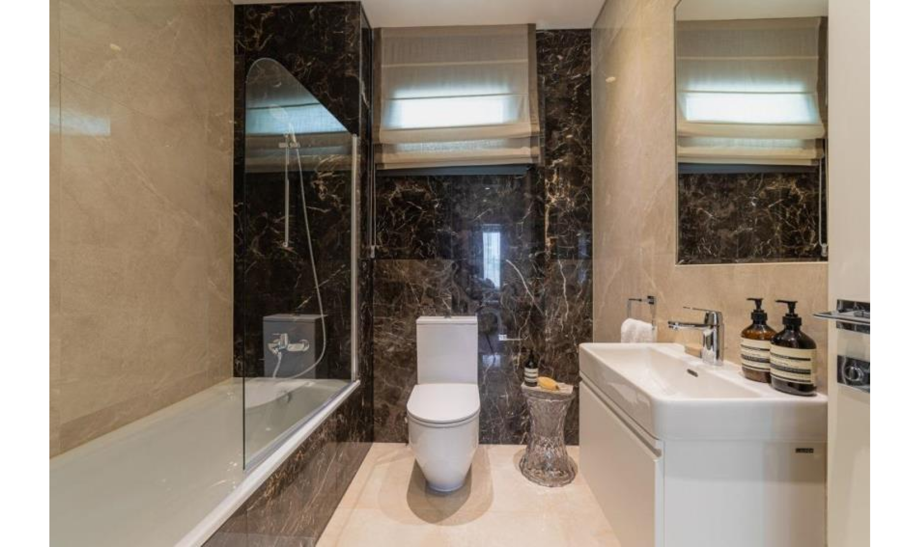 section hero slider slide background