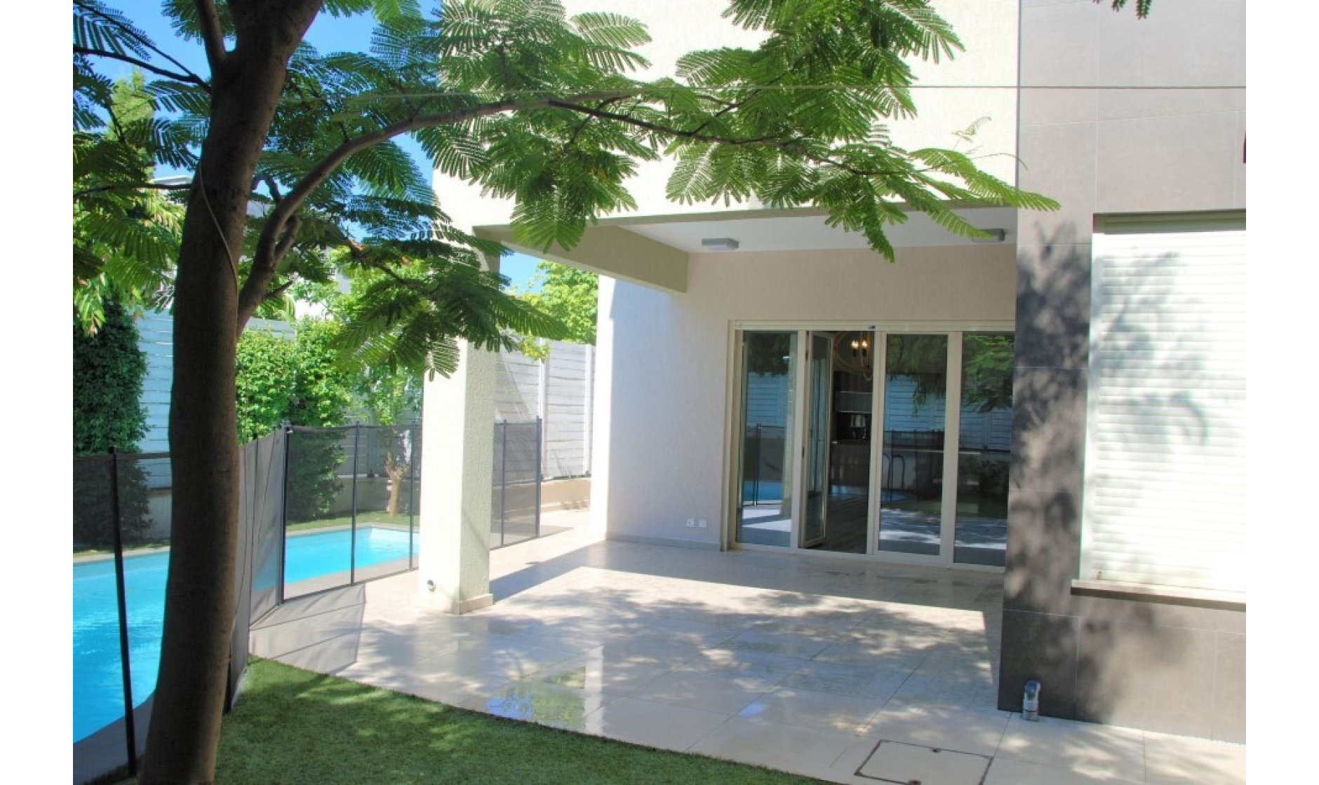 section hero slider slide background