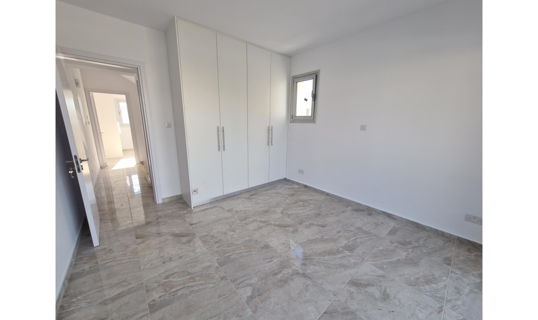 section hero slider slide background