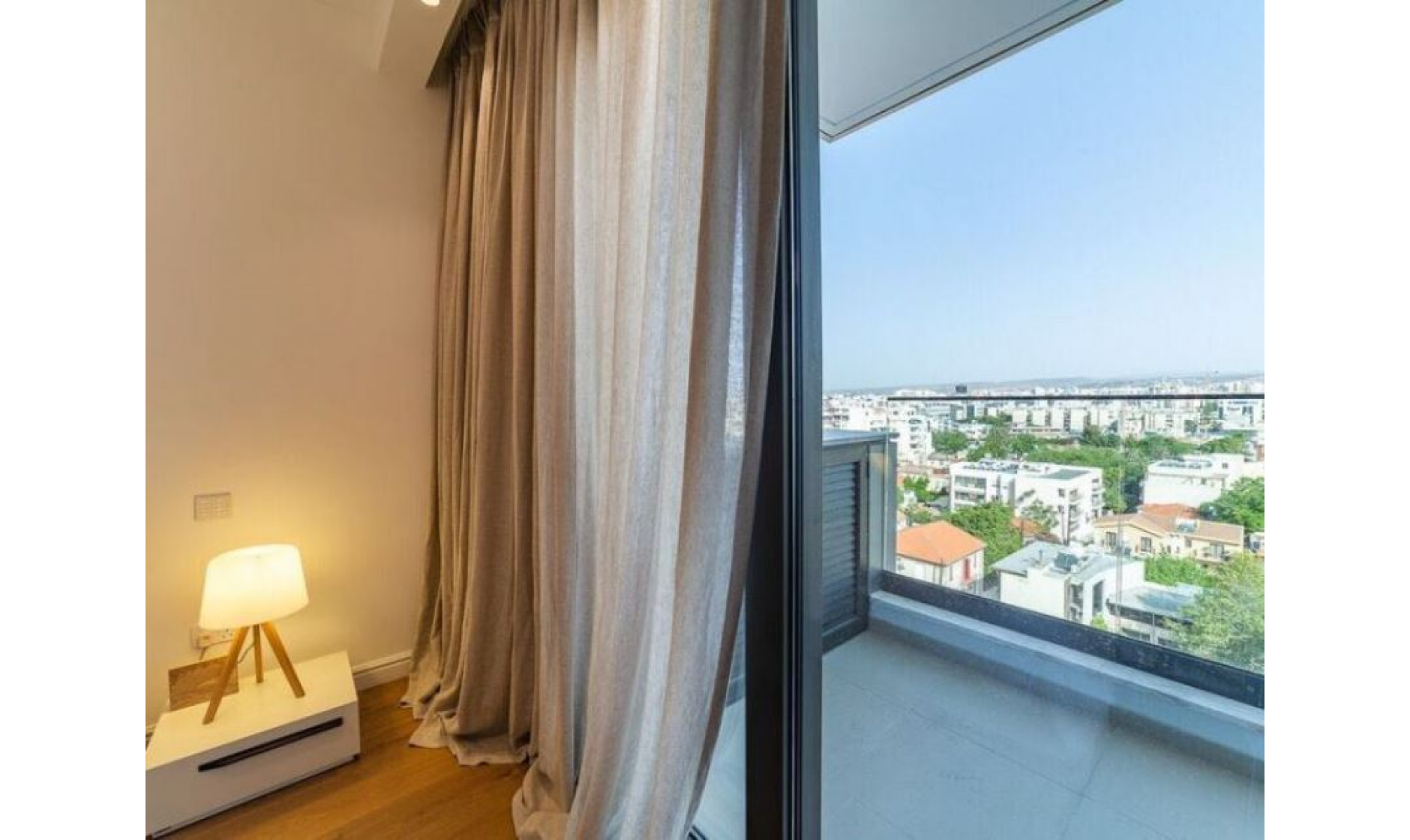 section hero slider slide background