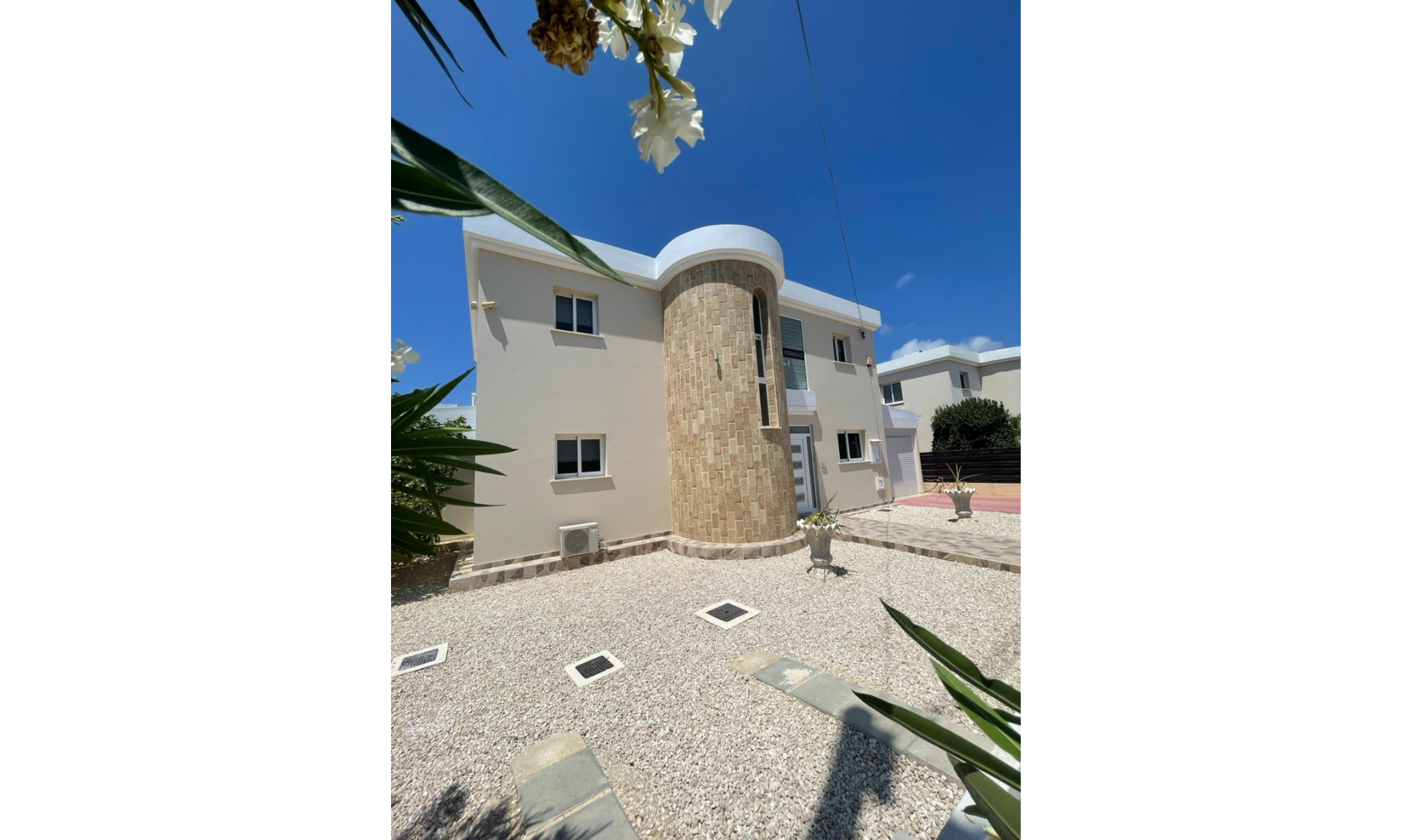 section hero slider slide background