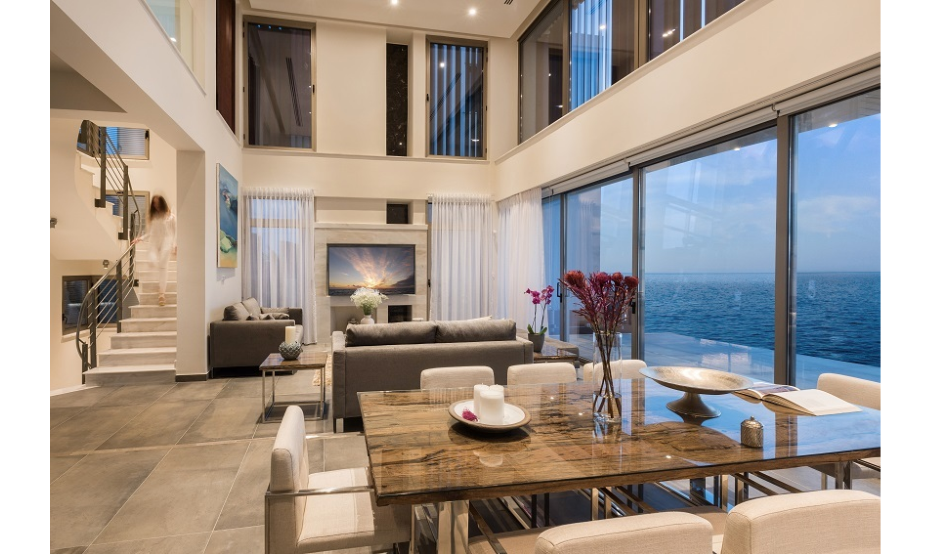 section hero slider slide background