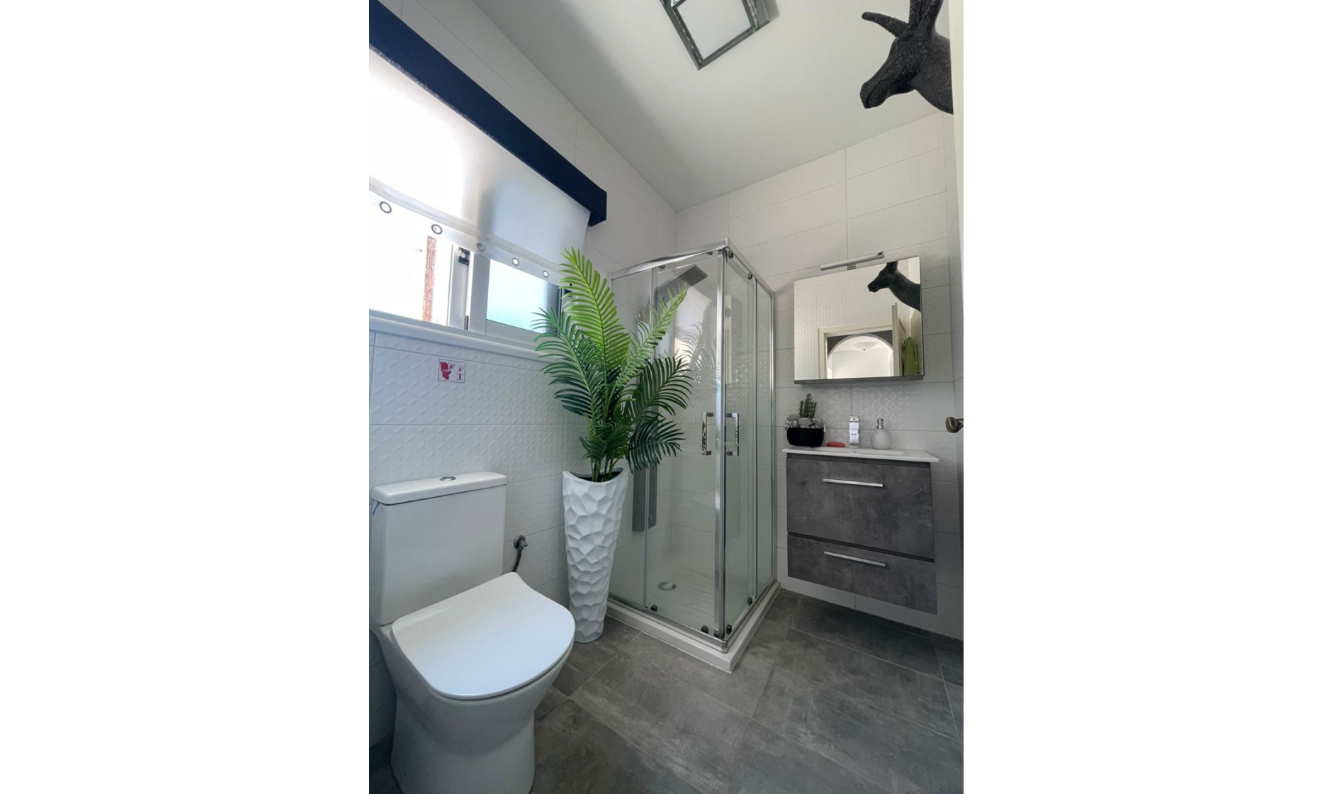 section hero slider slide background