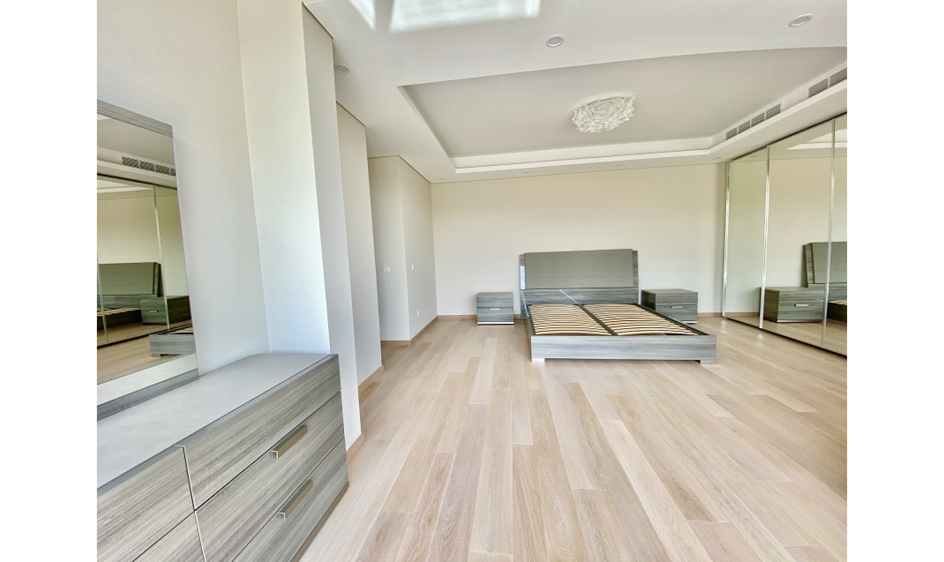 section hero slider slide background