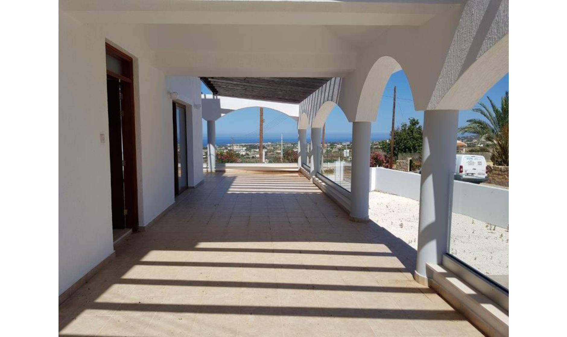 section hero slider slide background