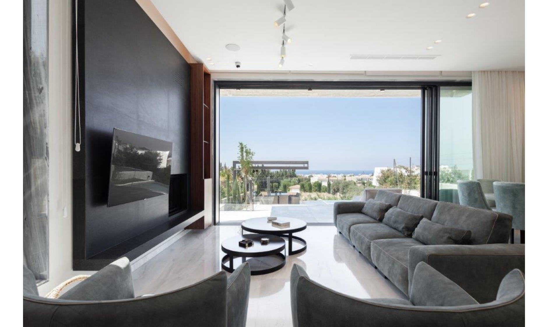 section hero slider slide background