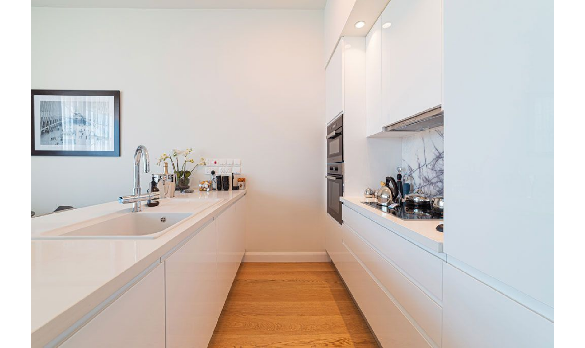 section hero slider slide background