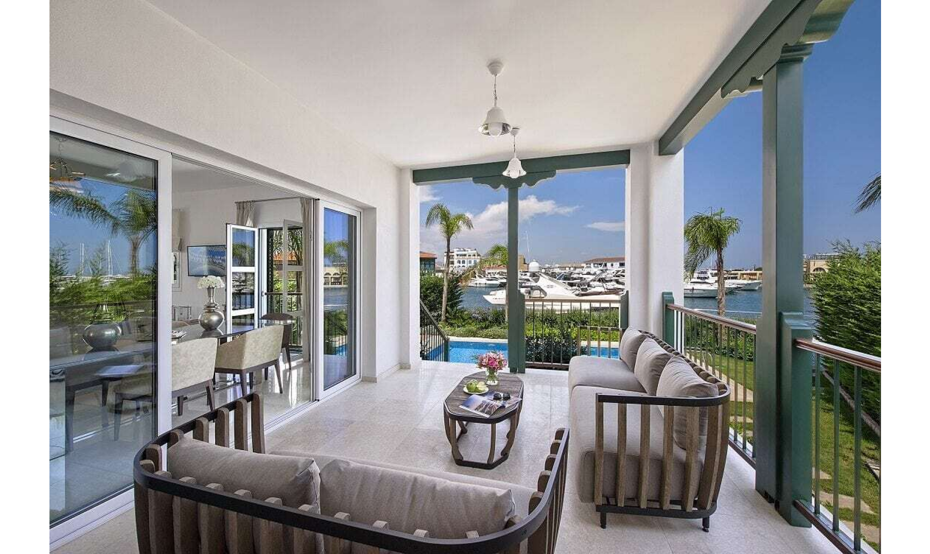 section hero slider slide background