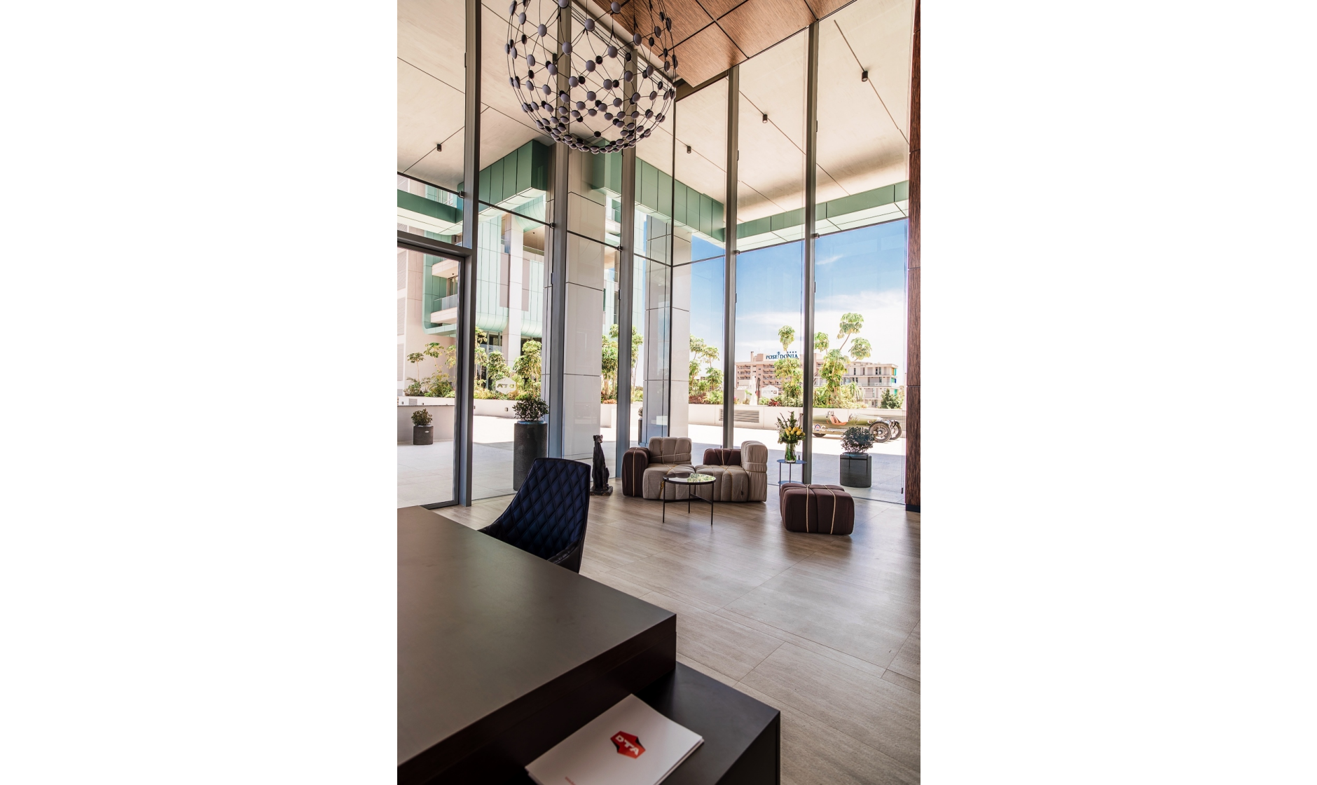 section hero slider slide background