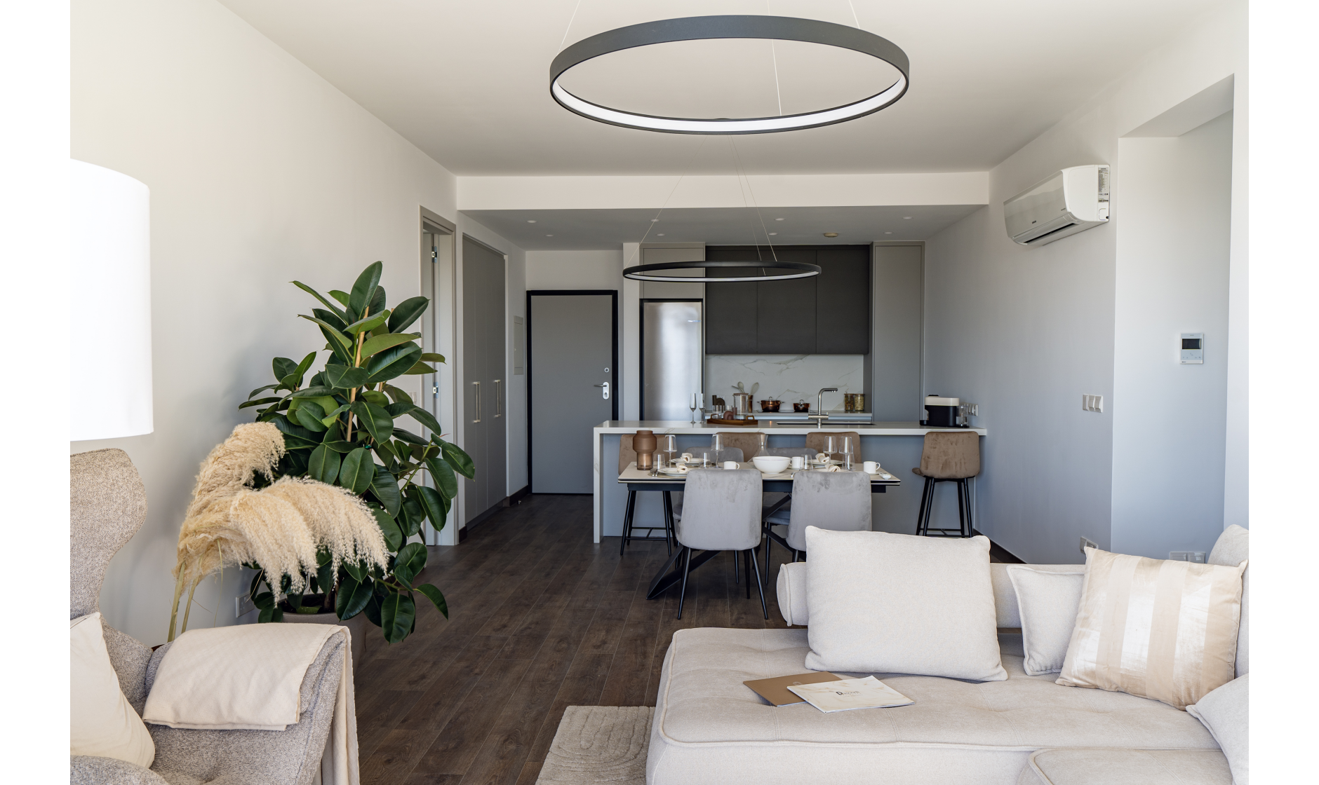 section hero slider slide background