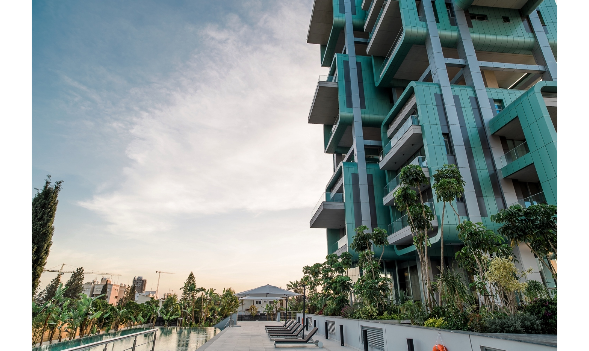 section hero slider slide background