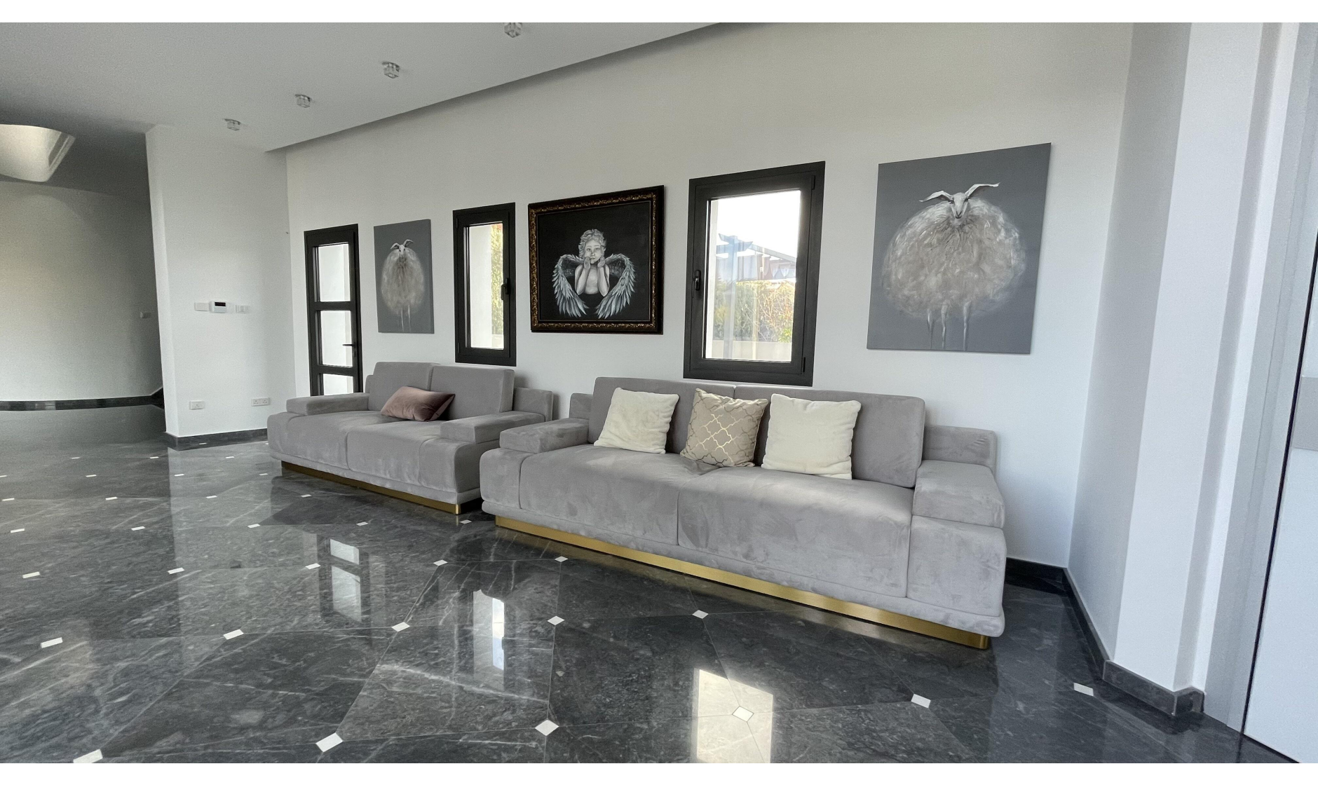 section hero slider slide background