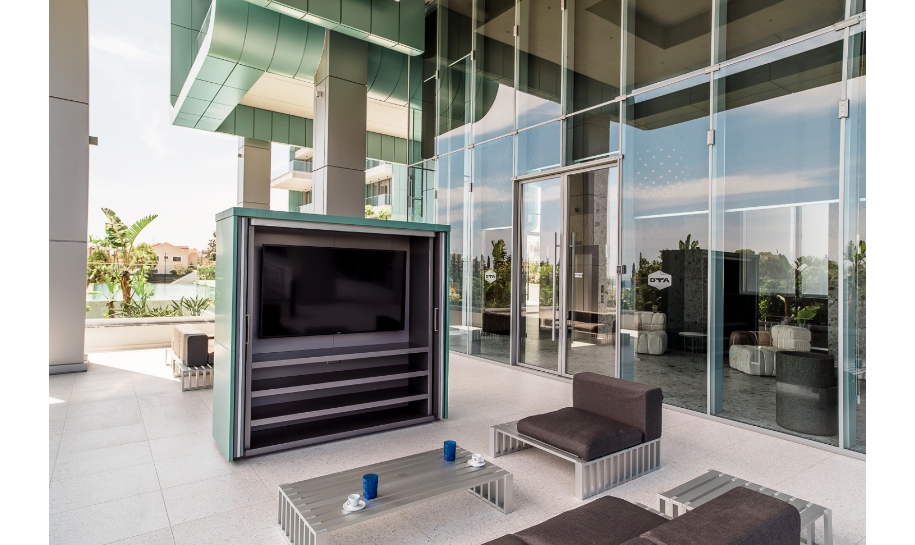 section hero slider slide background