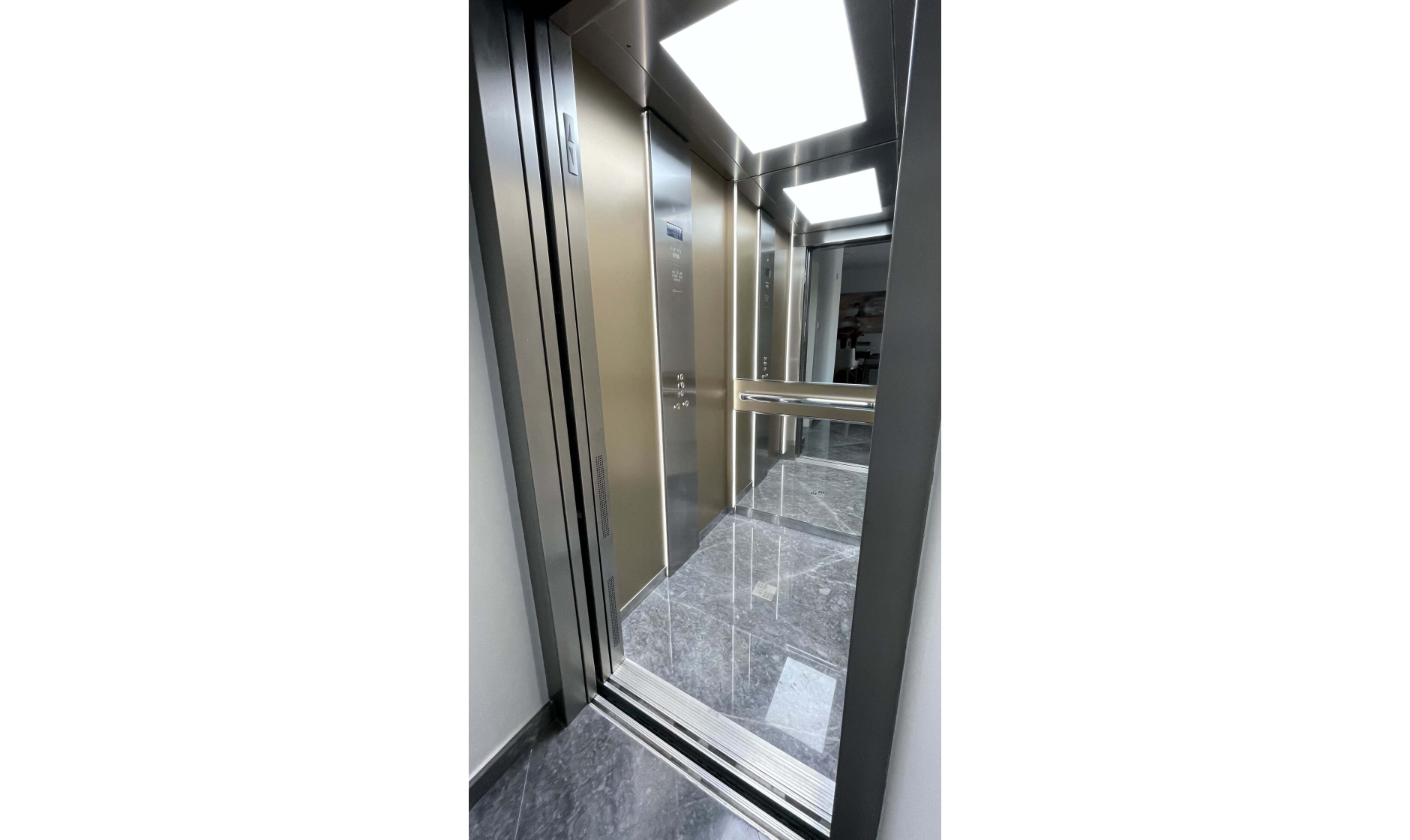 section hero slider slide background