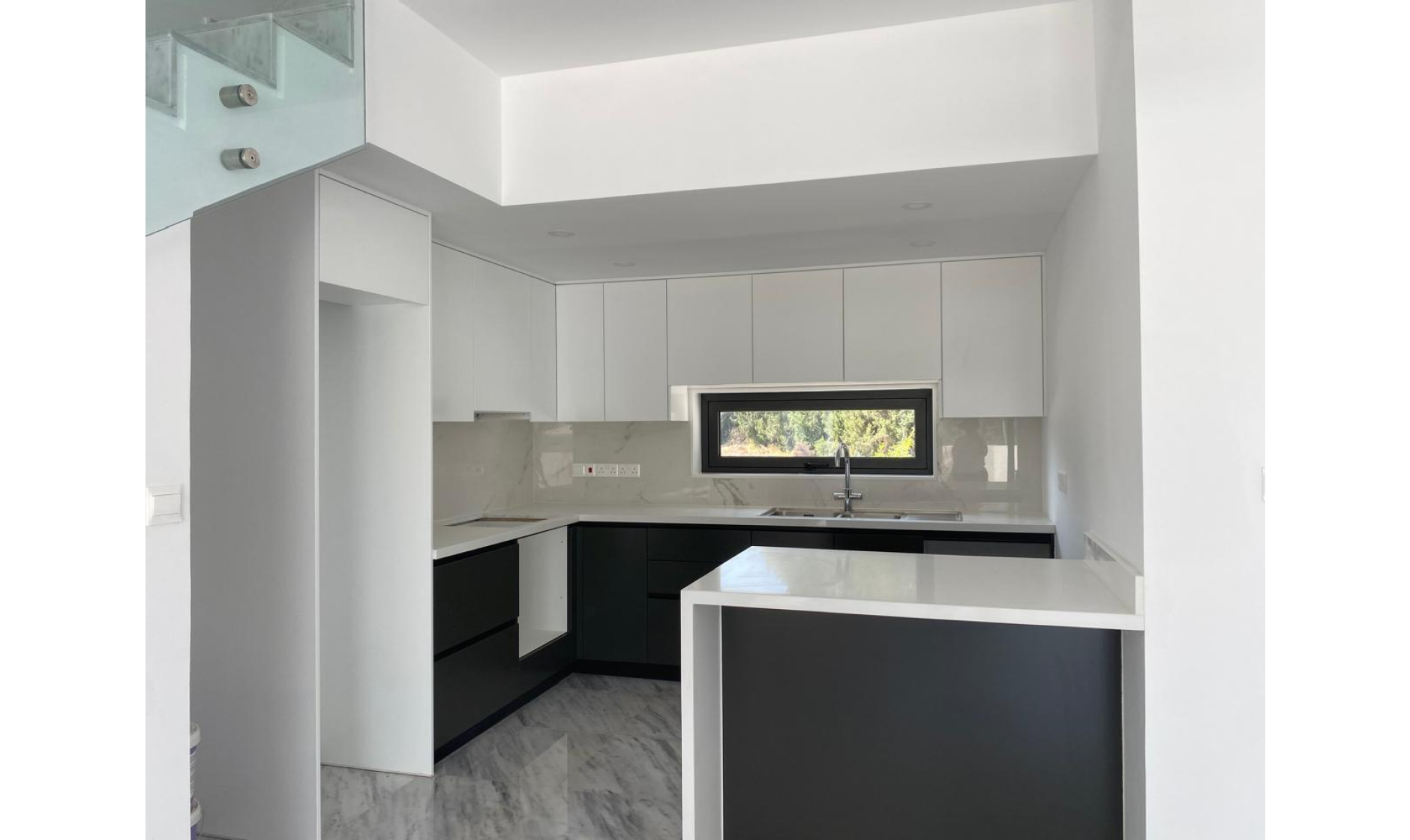 section hero slider slide background