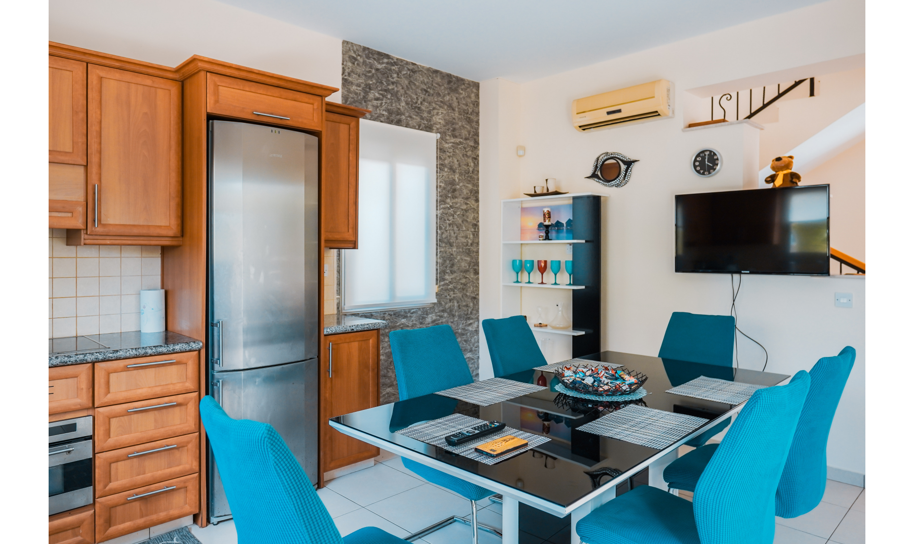 section hero slider slide background