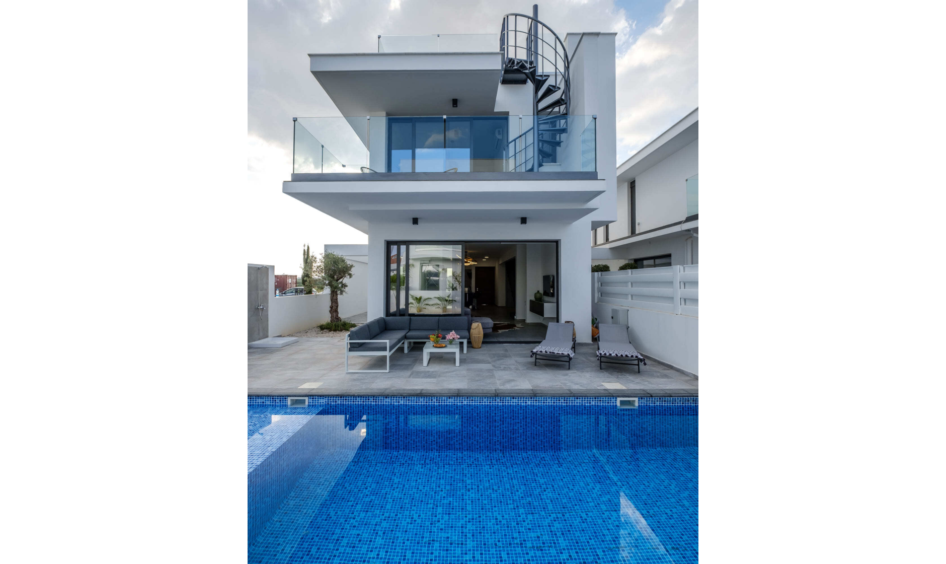 section hero slider slide background