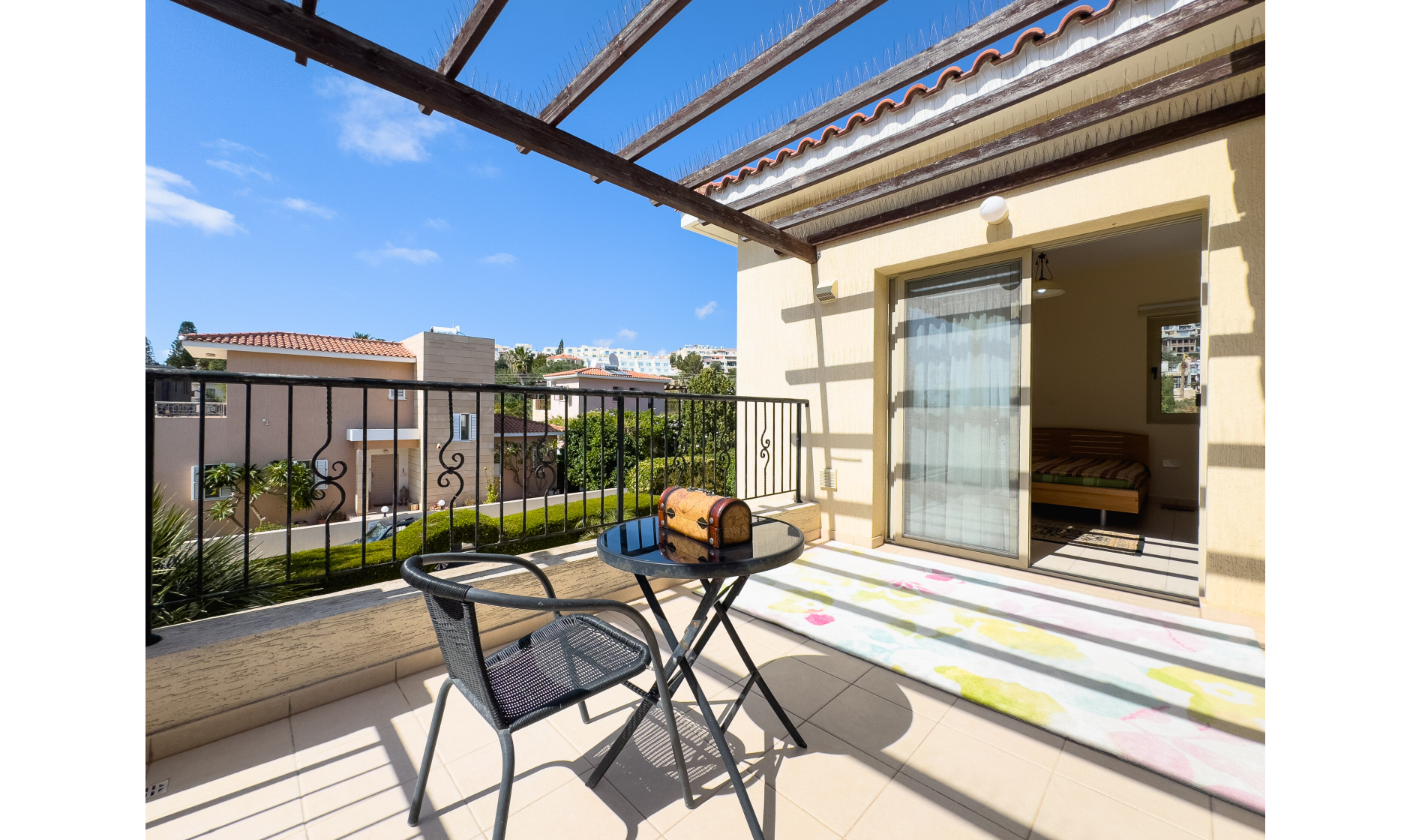 section hero slider slide background