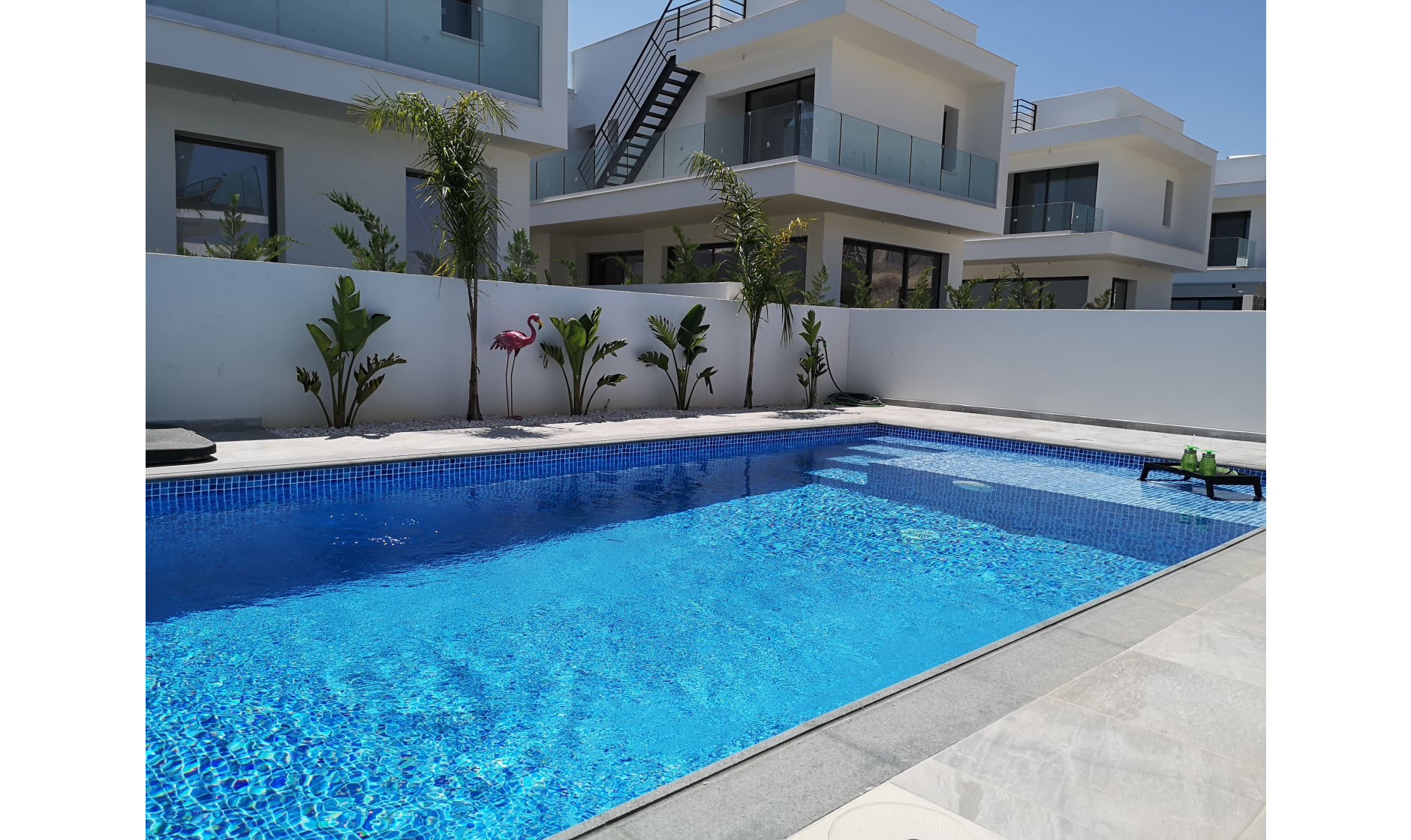 section hero slider slide background