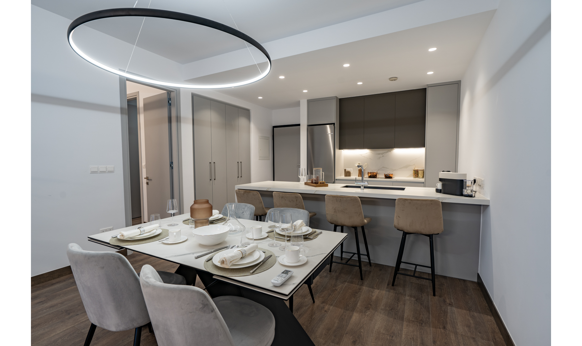 section hero slider slide background