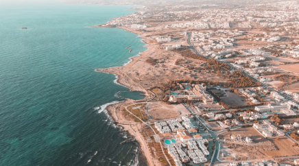 Seabreeze, Paphos