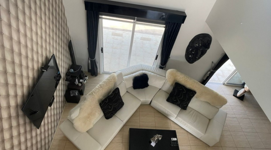 section catalog photo