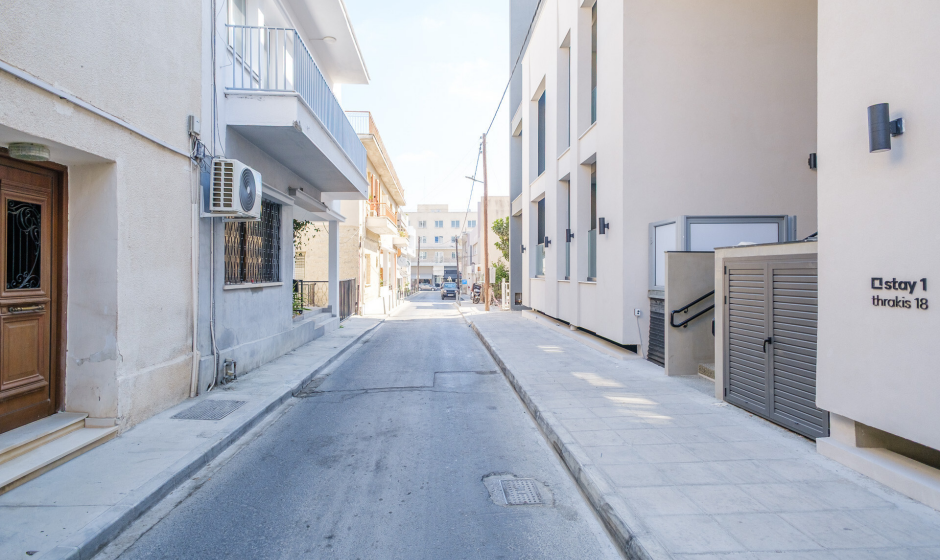 section hero slider slide background