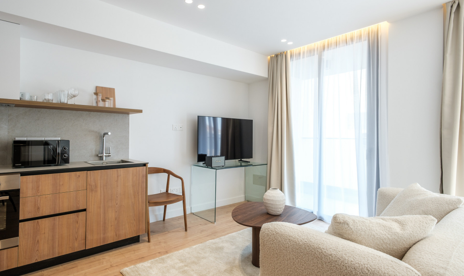 section hero slider slide background